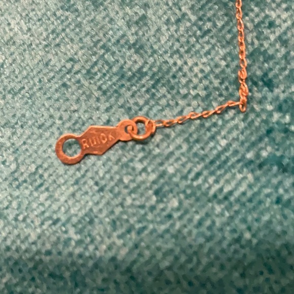 10k gold delicate curb chain - 20” long - Picture 2 of 5